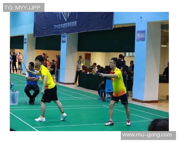 重庆羽毛球队与西安羽毛球队实力对比赛后分析与总结