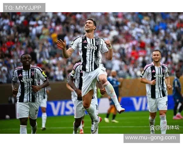 意甲焦点战利物浦与尤文图斯战平帽子戏法瞬间点燃全场气氛 意甲焦点战利物浦与尤文图斯战平帽子戏法瞬间点燃全场气氛