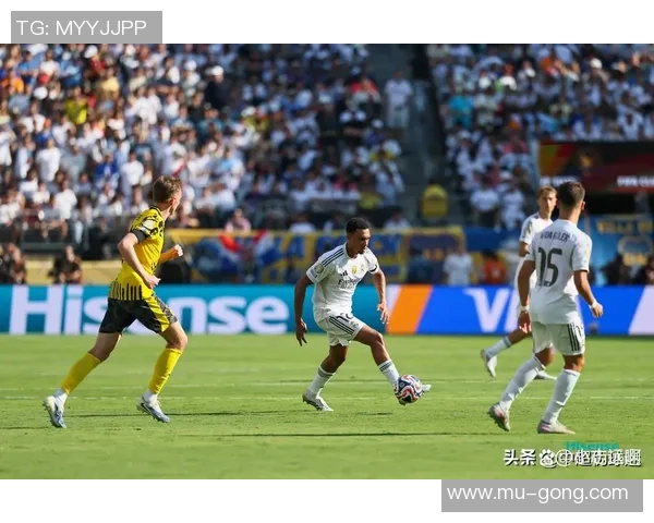 尤文图斯逆转皇马神扑成关键时刻赛后点评引发热议 尤文图斯逆转皇马神扑成关键时刻赛后点评引发热议