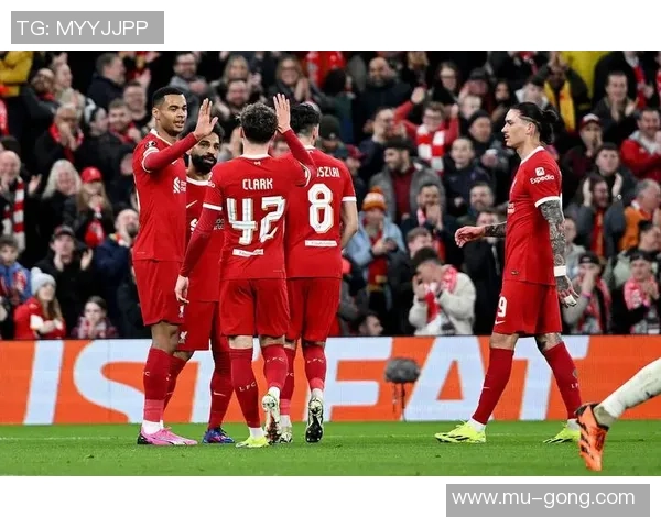 欧联杯激战利物浦大胜曼联全场数据解析引发热议