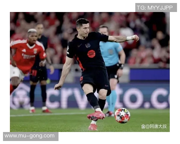 欧冠激战巴萨轻取本菲卡红牌争议引发全场热议与转会传闻